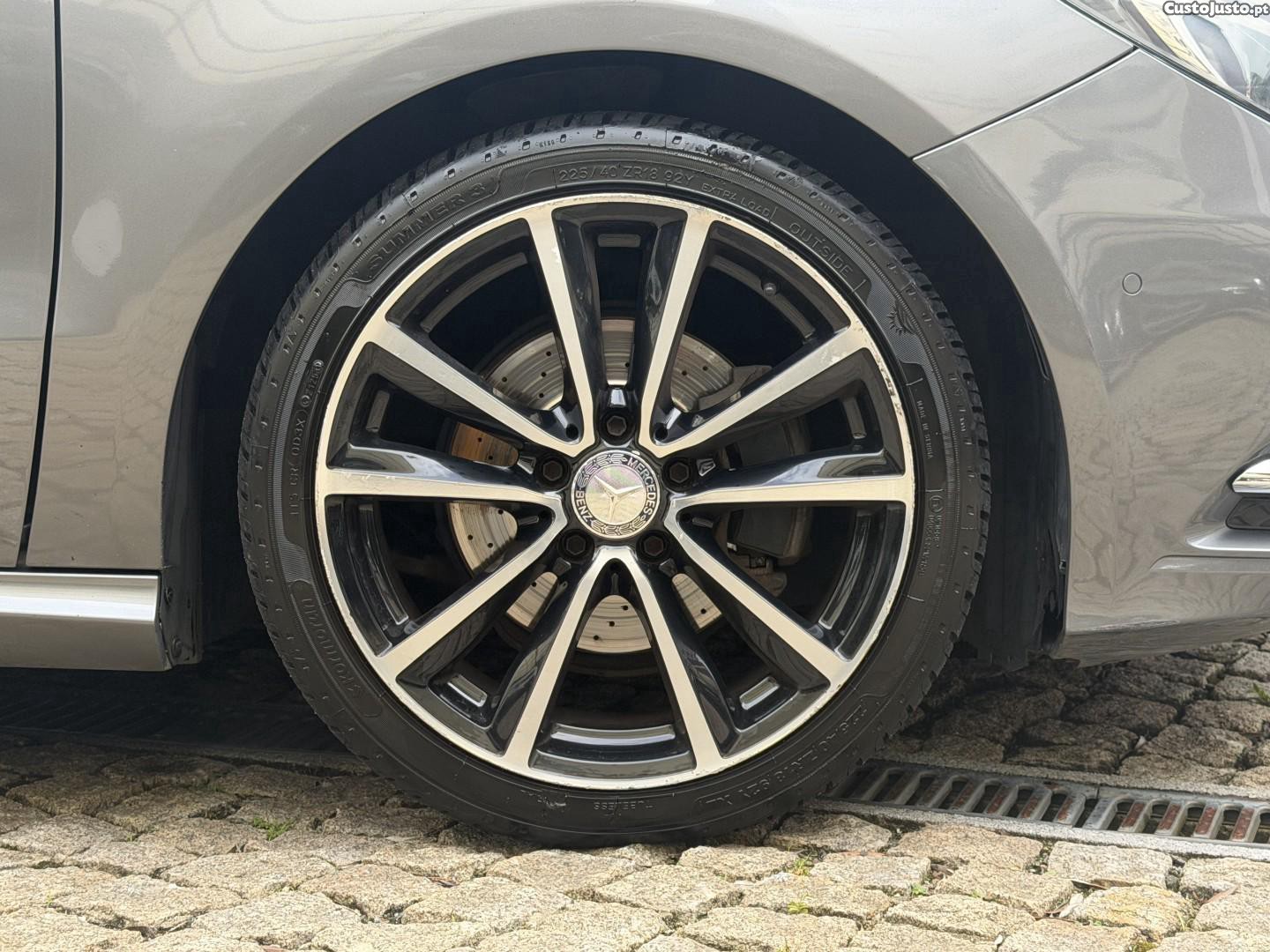 Mercedes-Benz B 180 CDi BlueEfficiency — fotografia 17