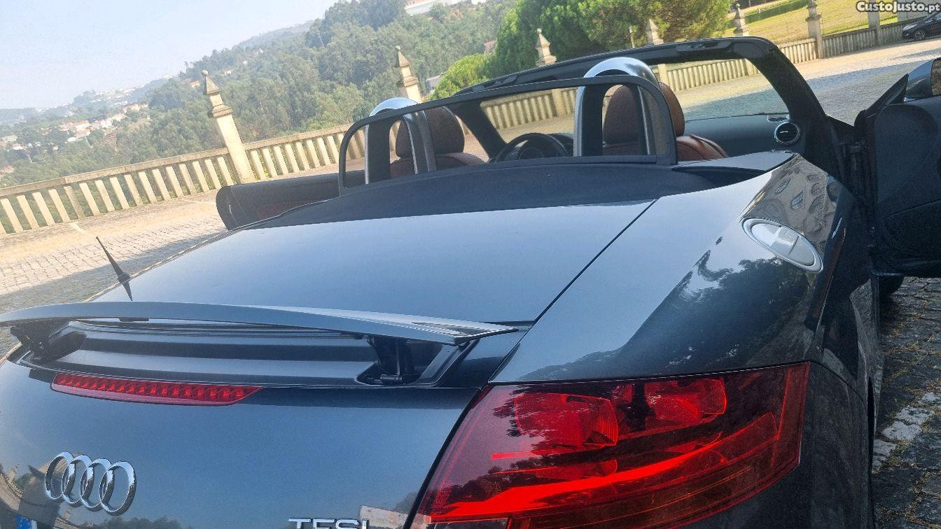 Audi TT 1.8 TFSI — fotografia 7