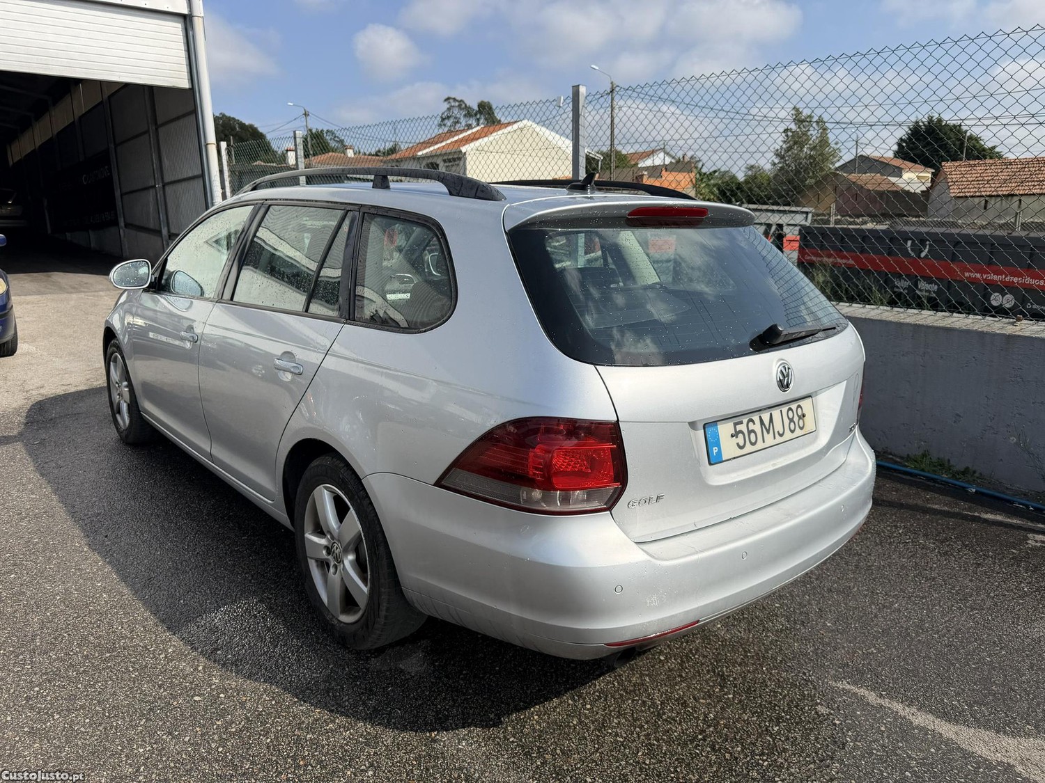 Volkswagen Golf 1.6TDi — fotografia 13