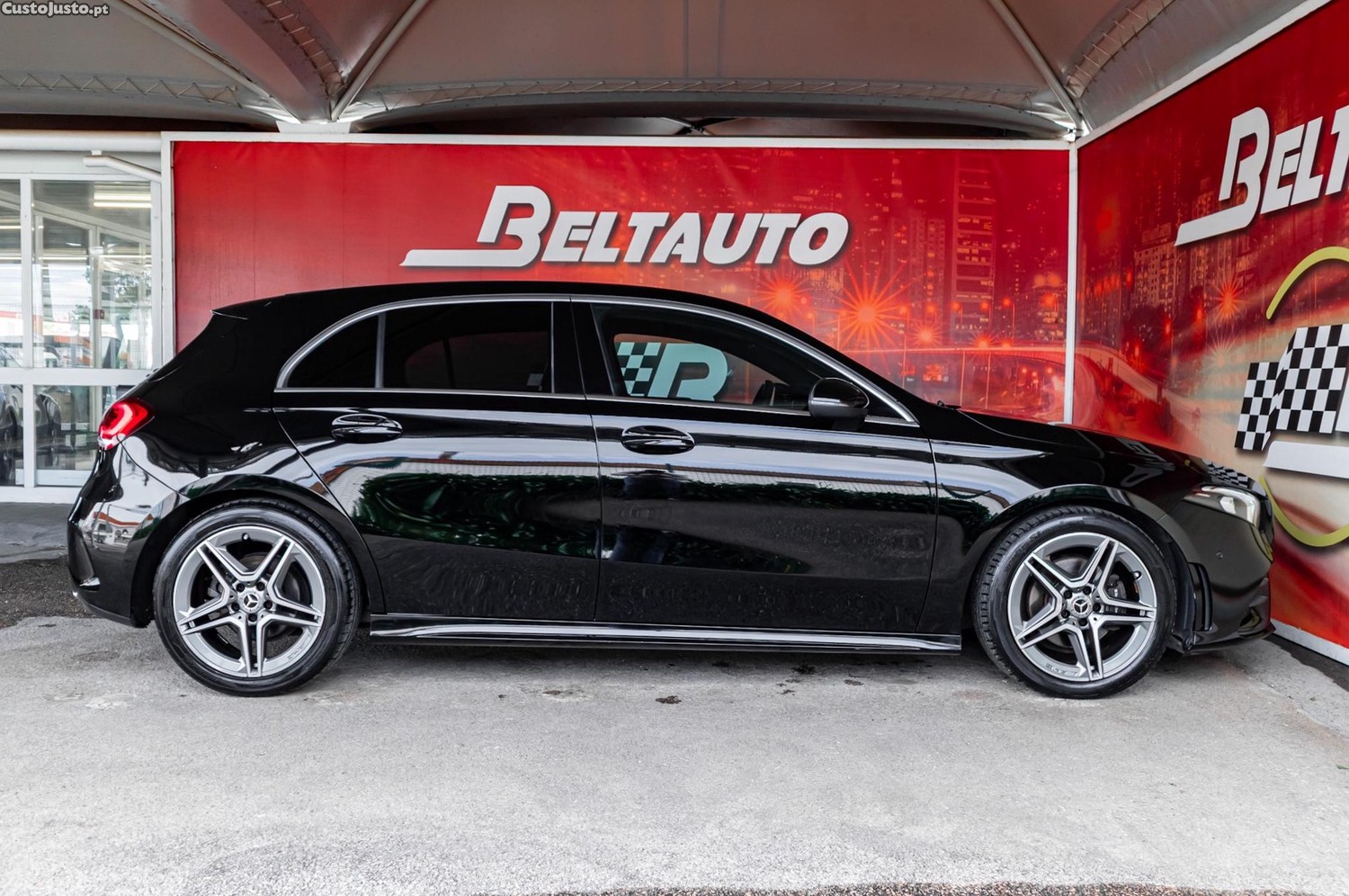 Mercedes-Benz A 180 D AMG LINE AUTO - 19 — photo 4