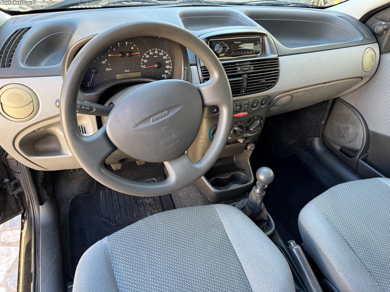 Fiat Punto 1.2 — fotografia 10