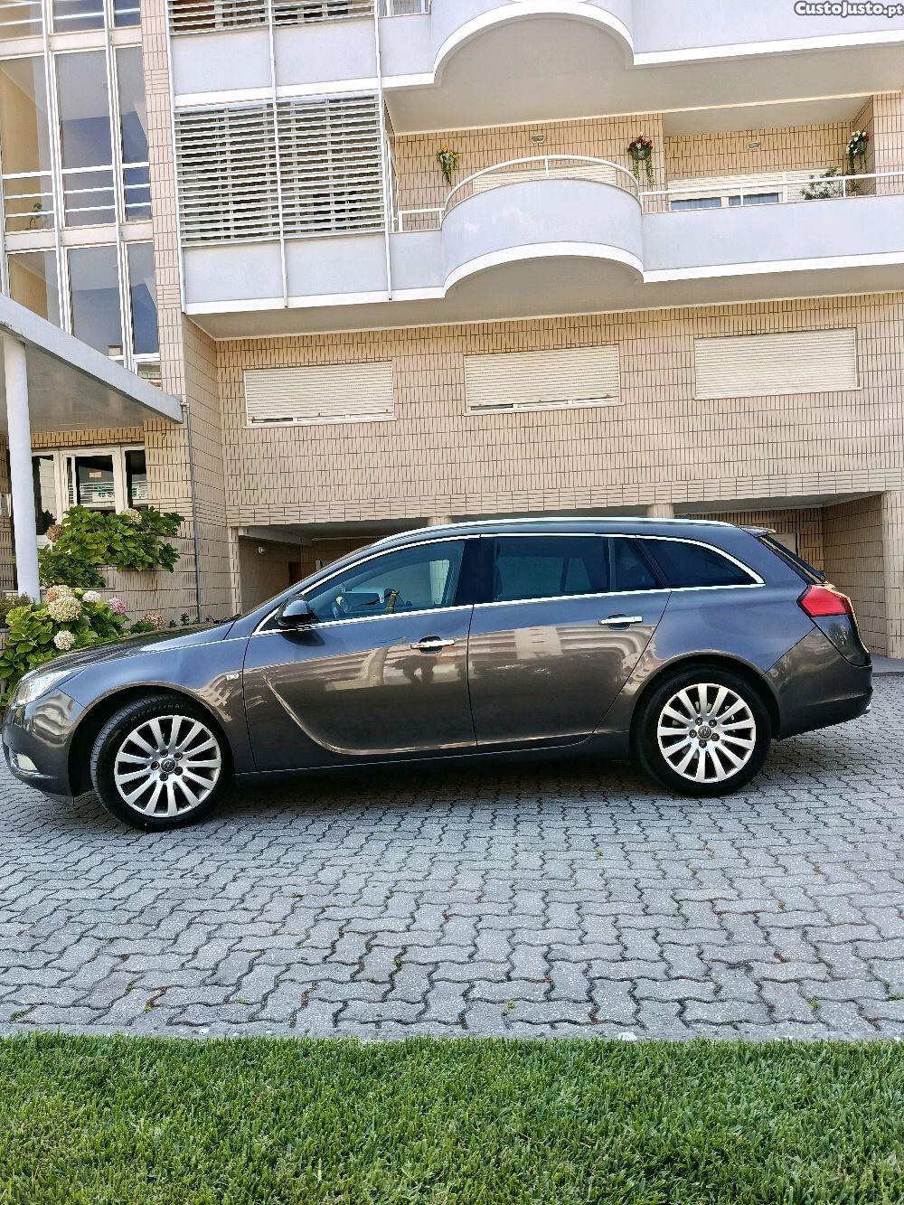 Opel Insignia Negociável Sports Tourer 2.0 CDTI Cosmo — fotografia 7
