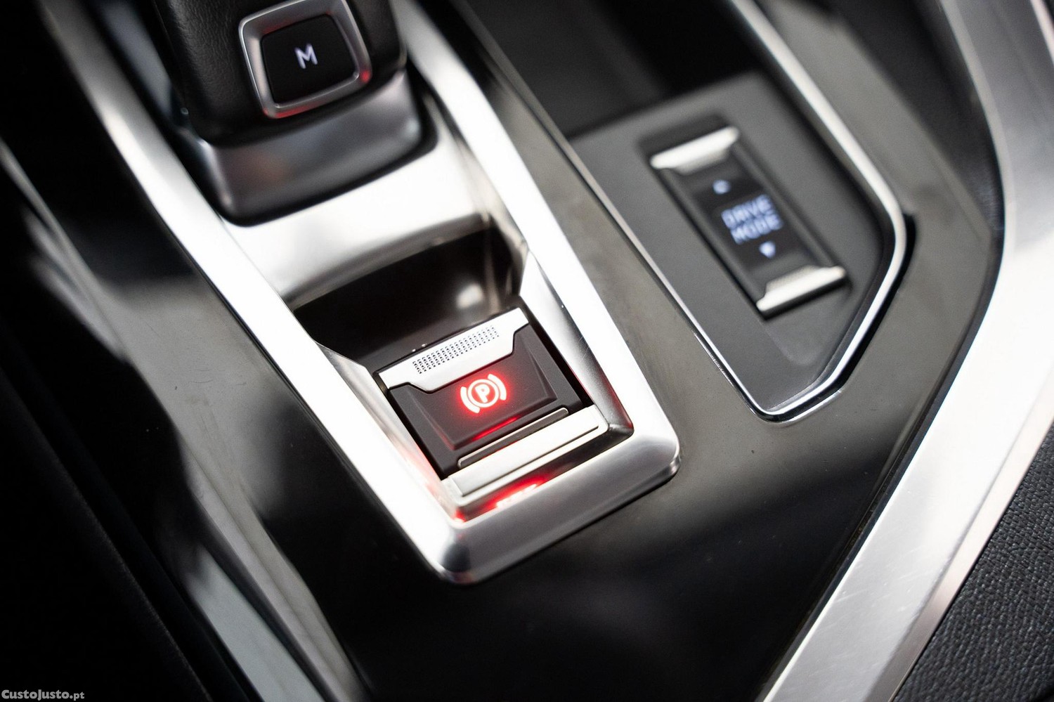 Peugeot 5008 1.2 PureTech Allure EAT8 — fotografia 5