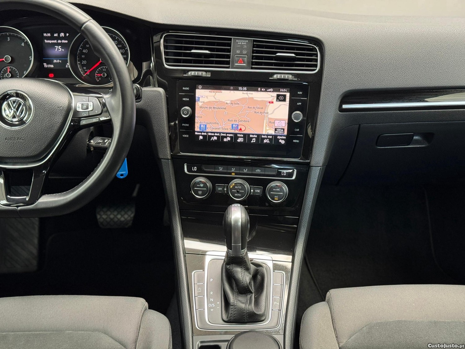 Volkswagen Golf 1.6 TDI Highline DSG — fotografia 5