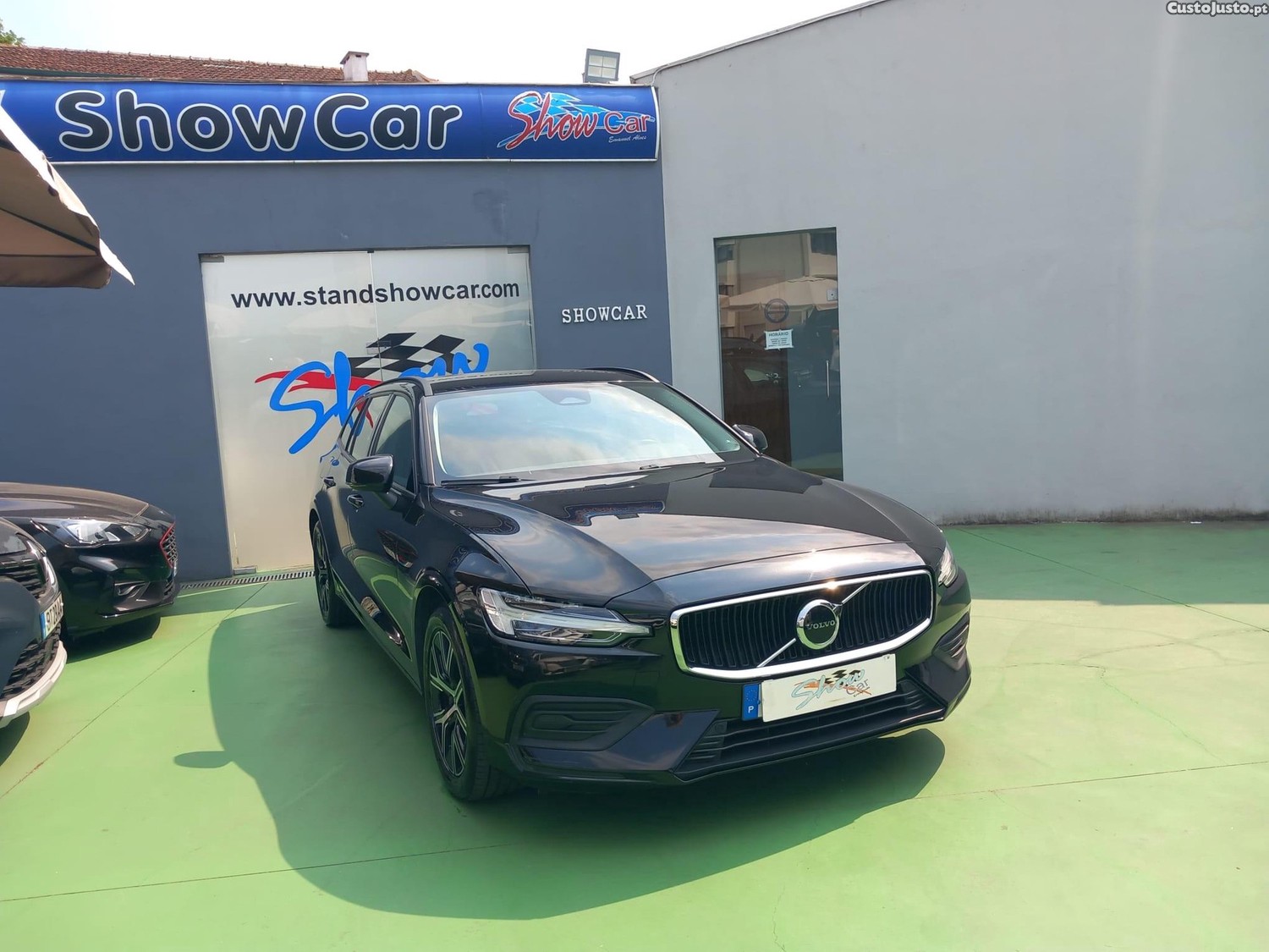 Volvo V60 2.0 D4 Momentum Geartronic — fotografia 20