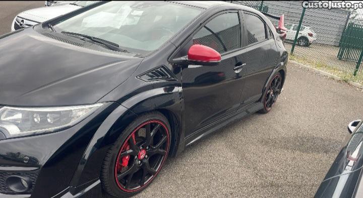 Honda Civic Type R fk2 black edition — fotografia 5