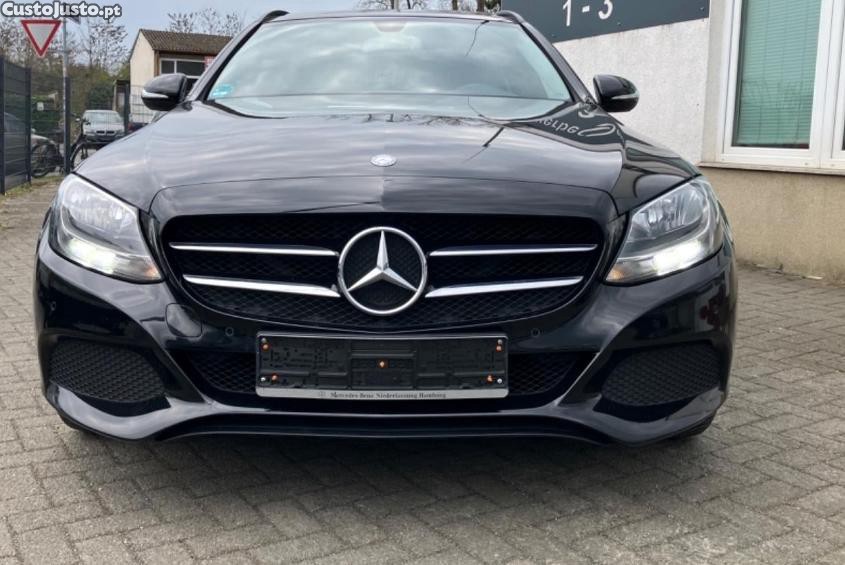 Mercedes-Benz C 200 Avantgard CDI Edition Night — fotografia 6