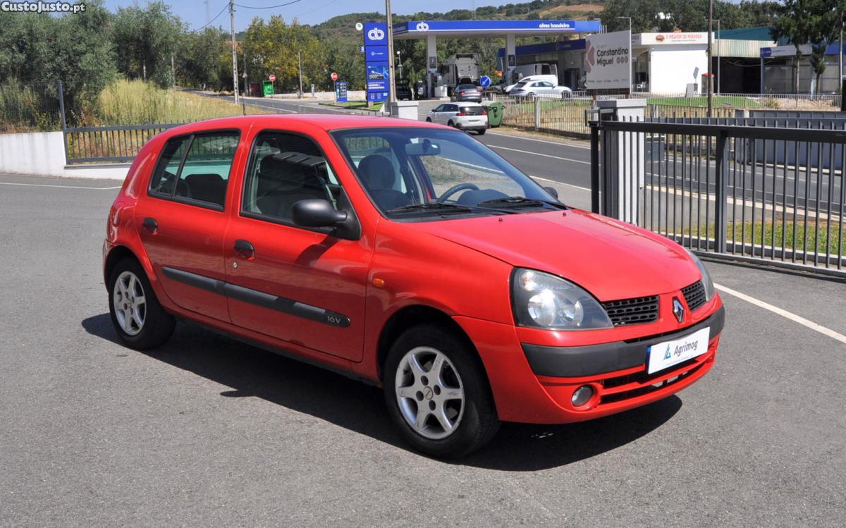 Renault Clio 1.2 16v Privilege — fotografia 11