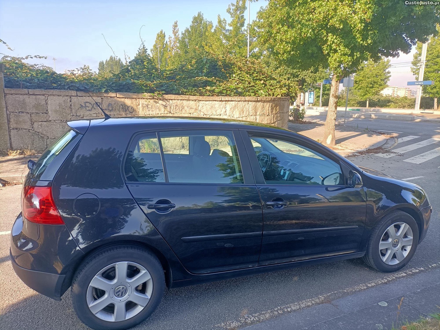 Volkswagen Golf 1.9 tdi confortline — fotografia 9