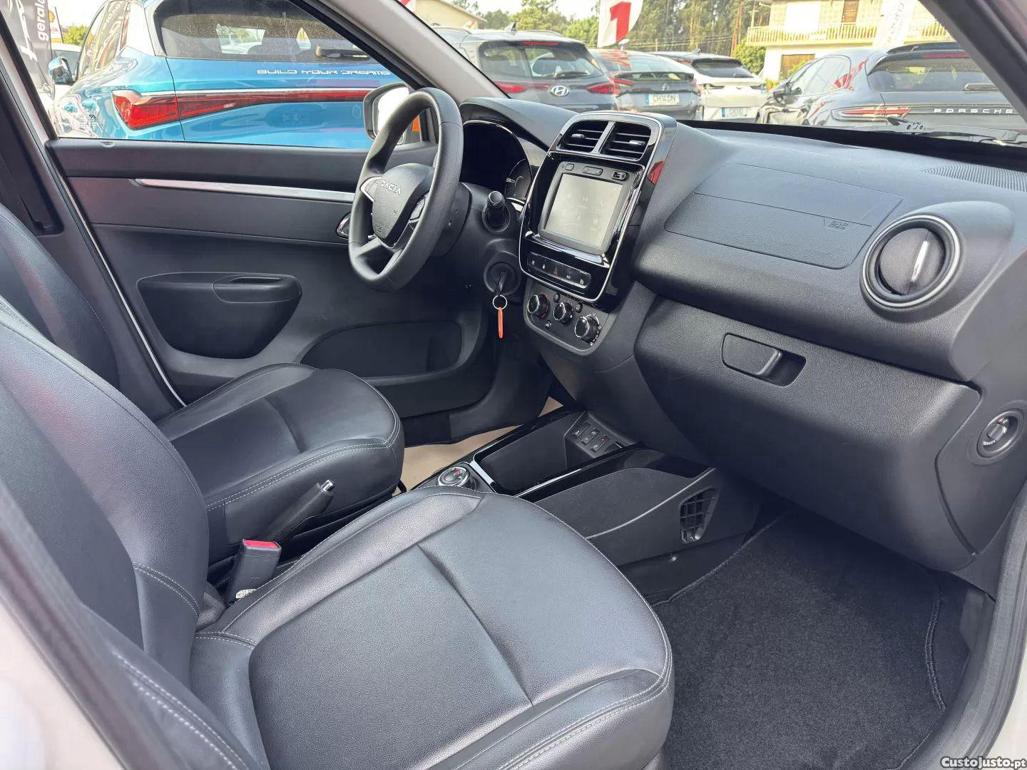 Dacia Spring Electric 45 comfort plus — fotografia 16