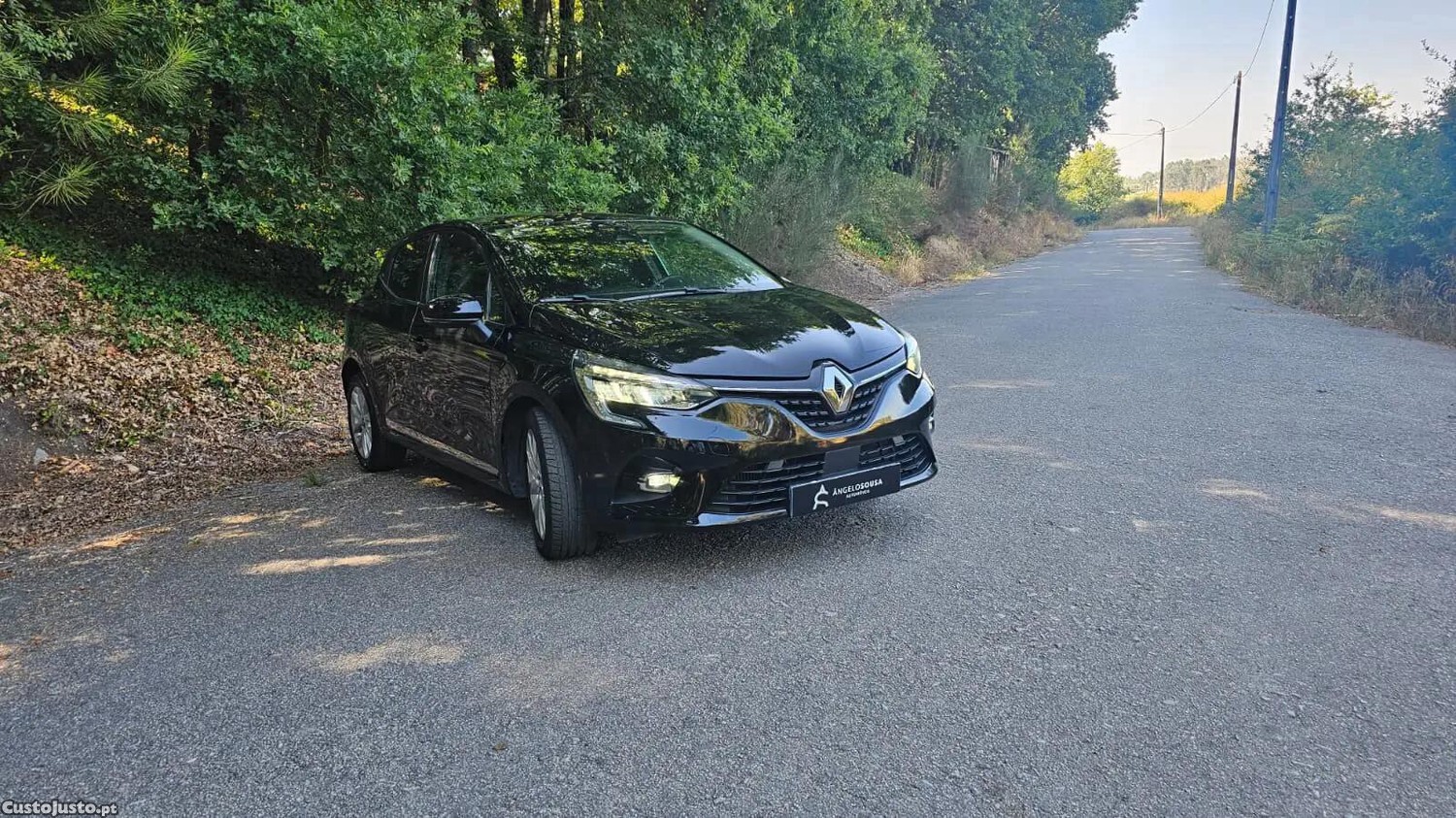 Renault Clio 1.0 TCe Intens — fotografia 18
