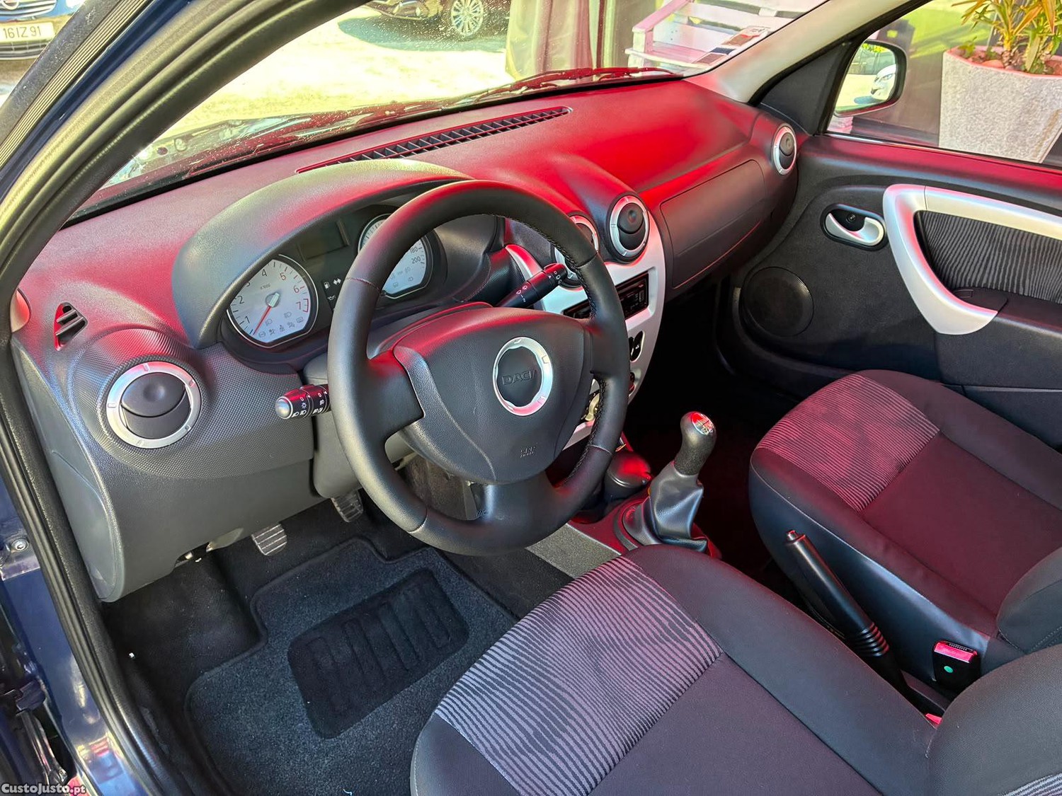 Dacia Logan 1.5 DCI | 7 Lug. — fotografia 4