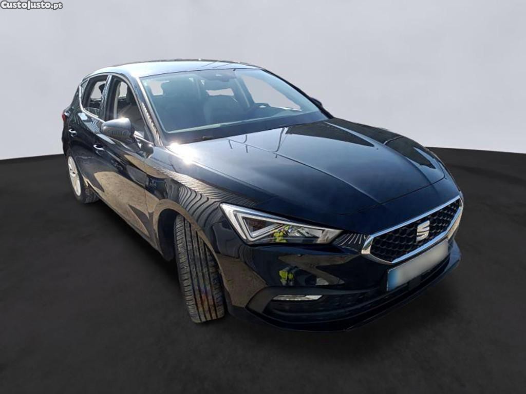SEAT Leon 1.0 TSI Style 110cv — fotografia 22