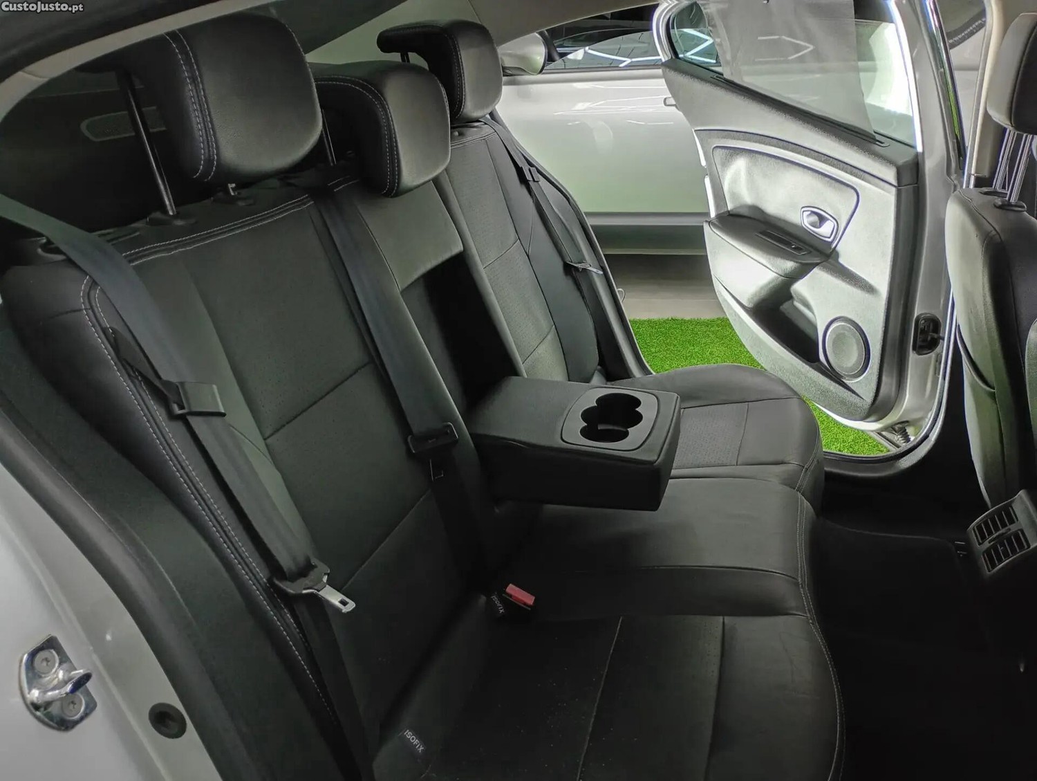 Renault Fluence 1.5 dCi Exclusive — fotografia 2