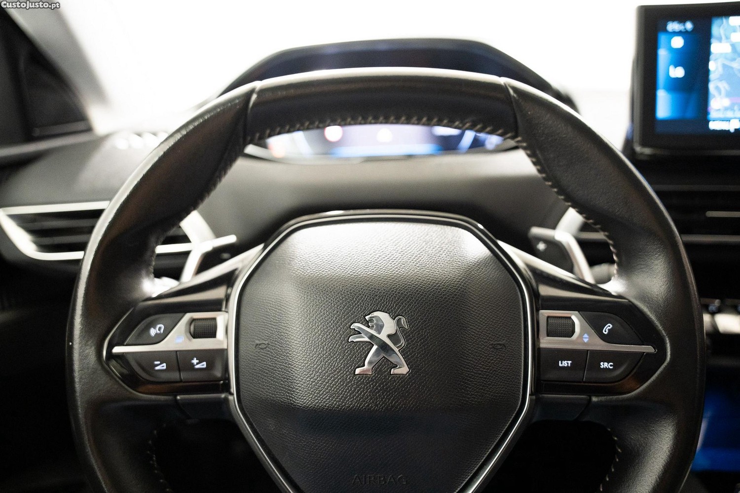 Peugeot 5008 1.2 PureTech Allure EAT8 — fotografia 16