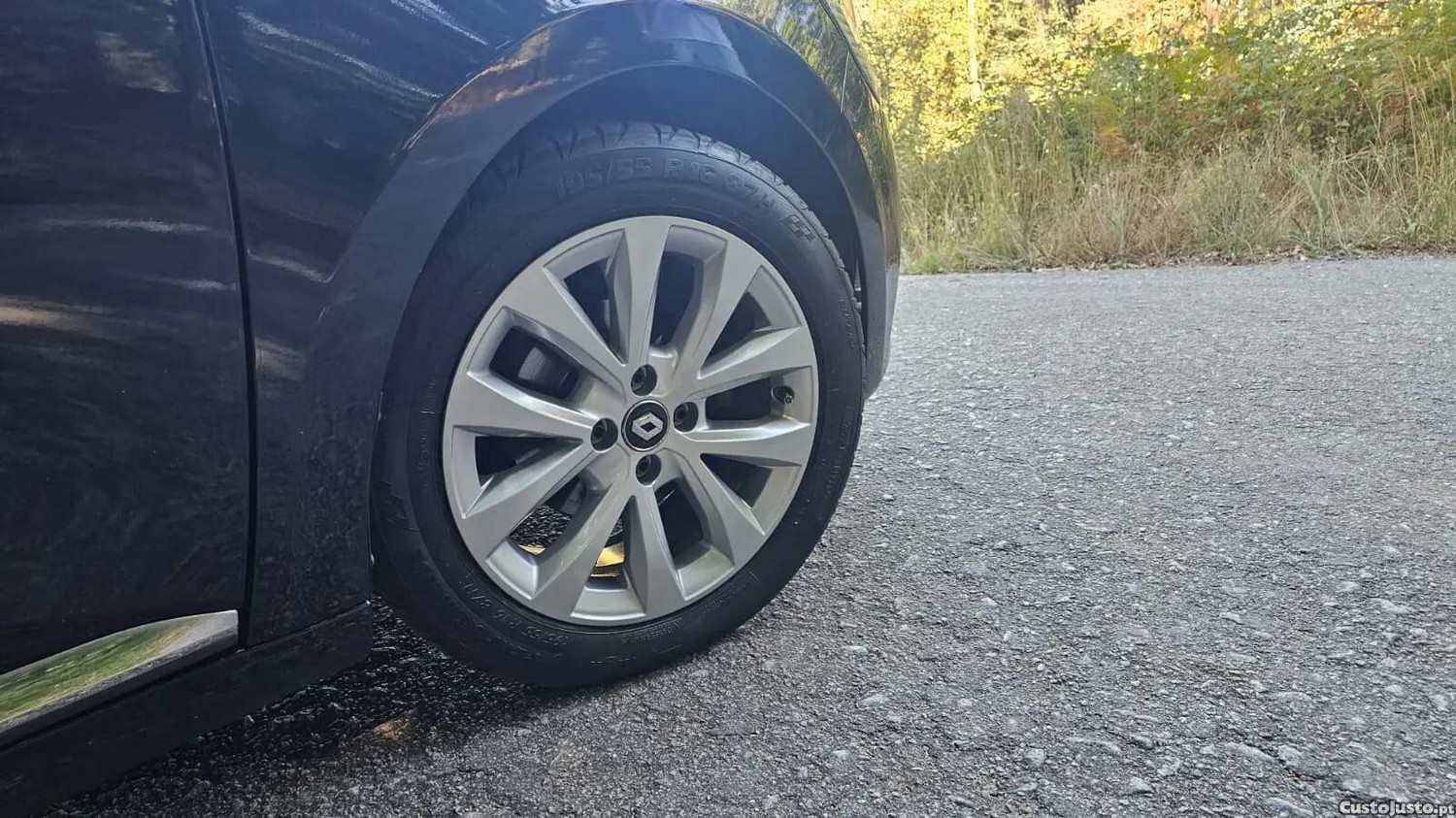Renault Clio 1.0 TCe Intens — fotografia 10