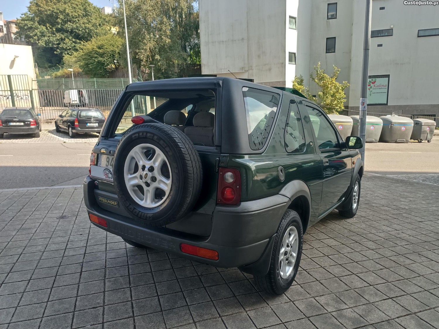 Land Rover Freelander 2.0 DI sport — fotografia 13