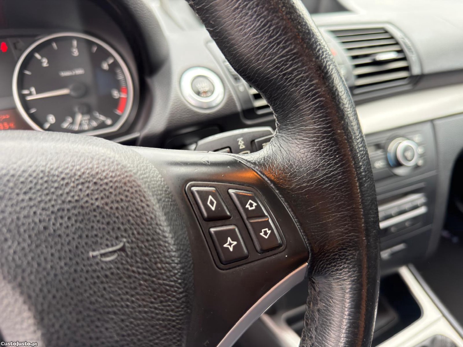 BMW 118 d — fotografia 6