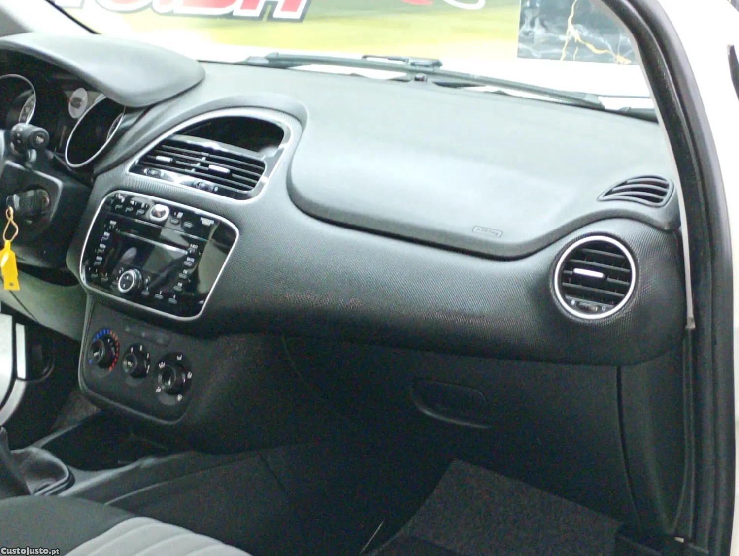 Fiat Punto 1.3 M-Jet Easy S&S — fotografia 3