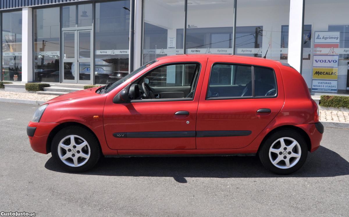 Renault Clio 1.2 16v Privilege — fotografia 9