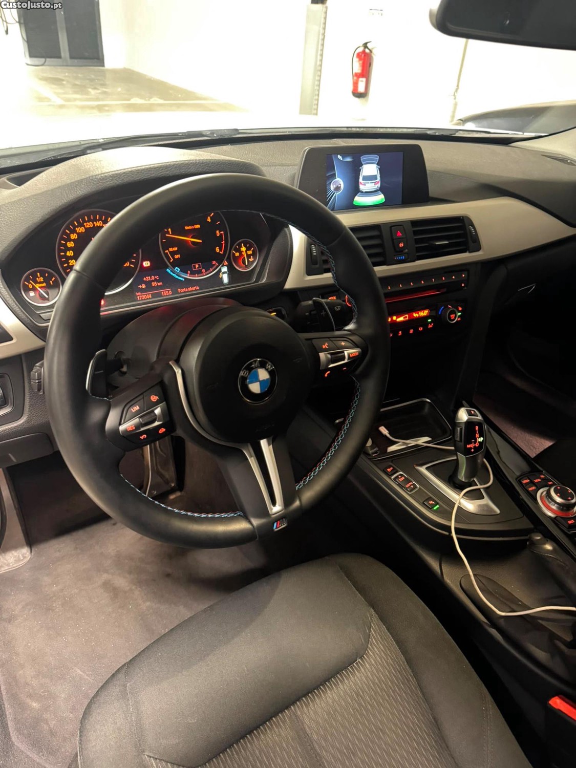 BMW 318 d — fotografia 2