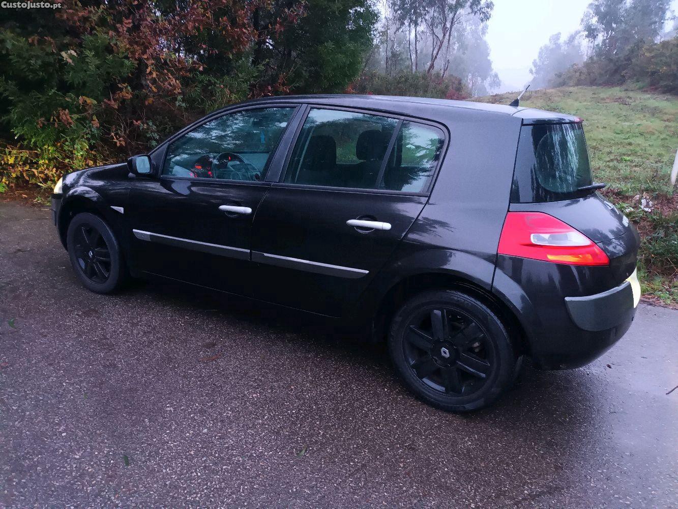 Renault Mégane 1.5 DCi — fotografia 9
