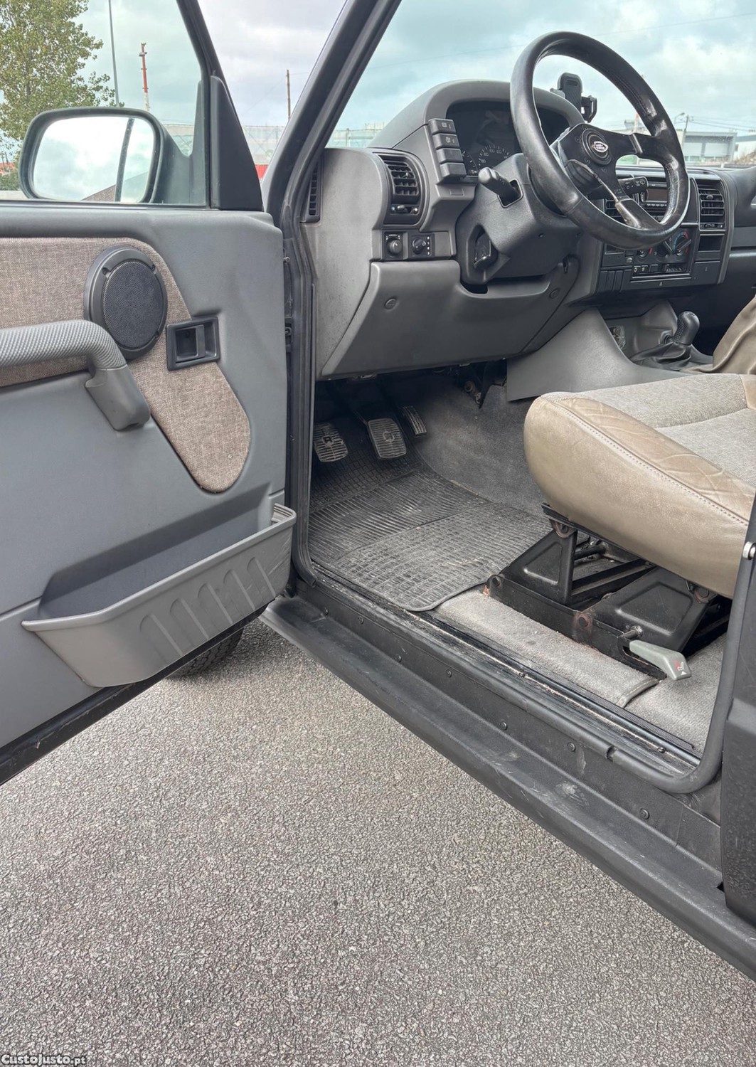 Land Rover Discovery 300 tdi — fotografia 4