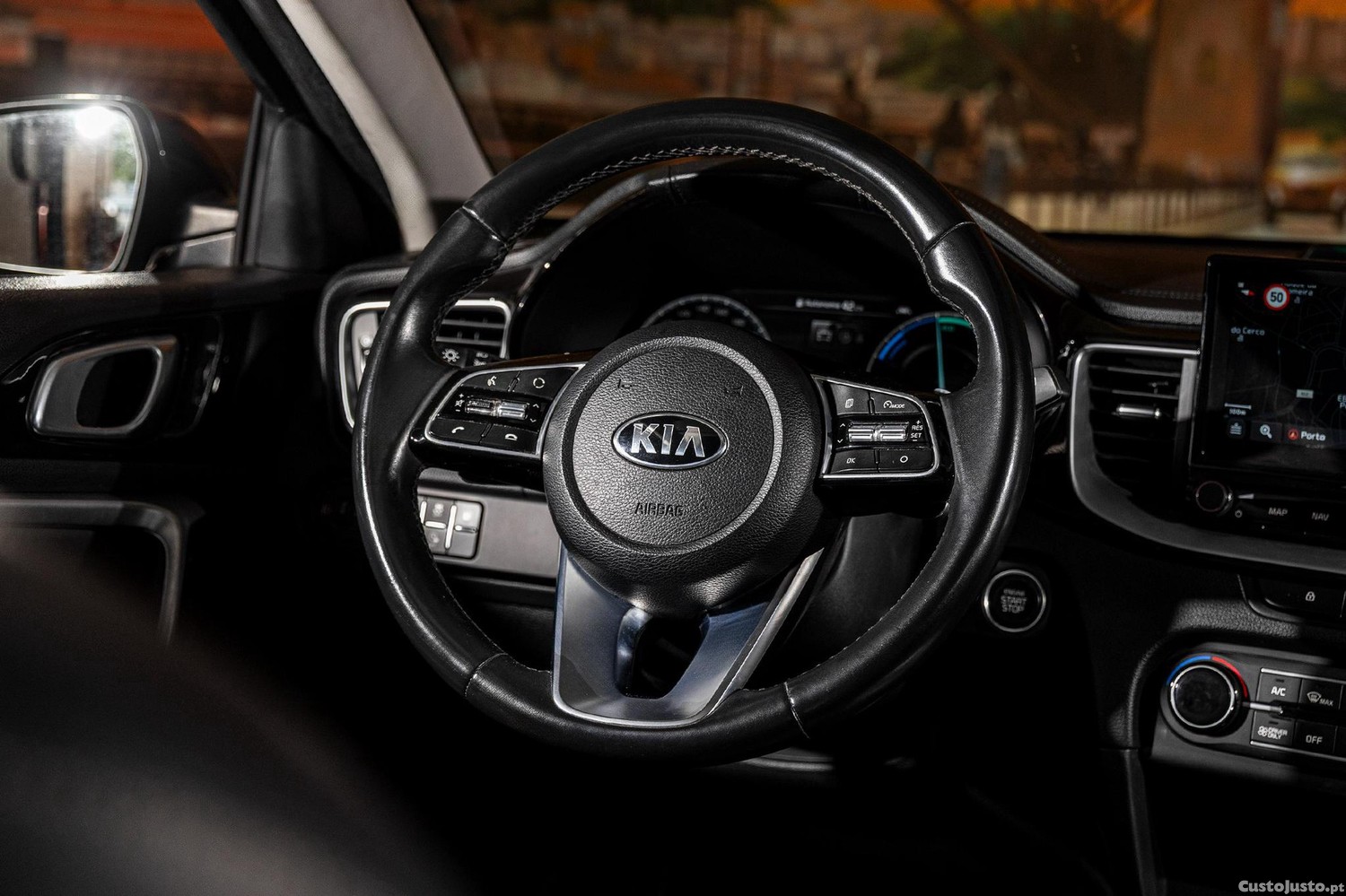 Kia XCeed 1.6 GDi PHEV Drive — fotografia 10