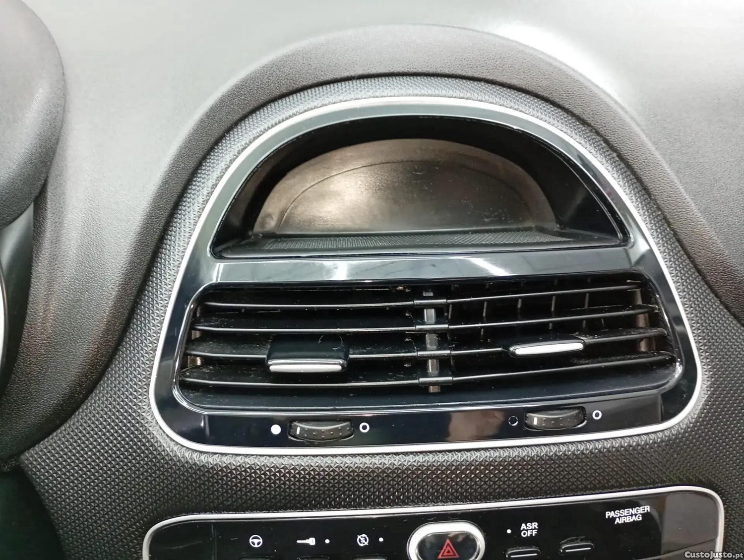 Fiat Punto 1.3 M-Jet Easy S&S — fotografia 4