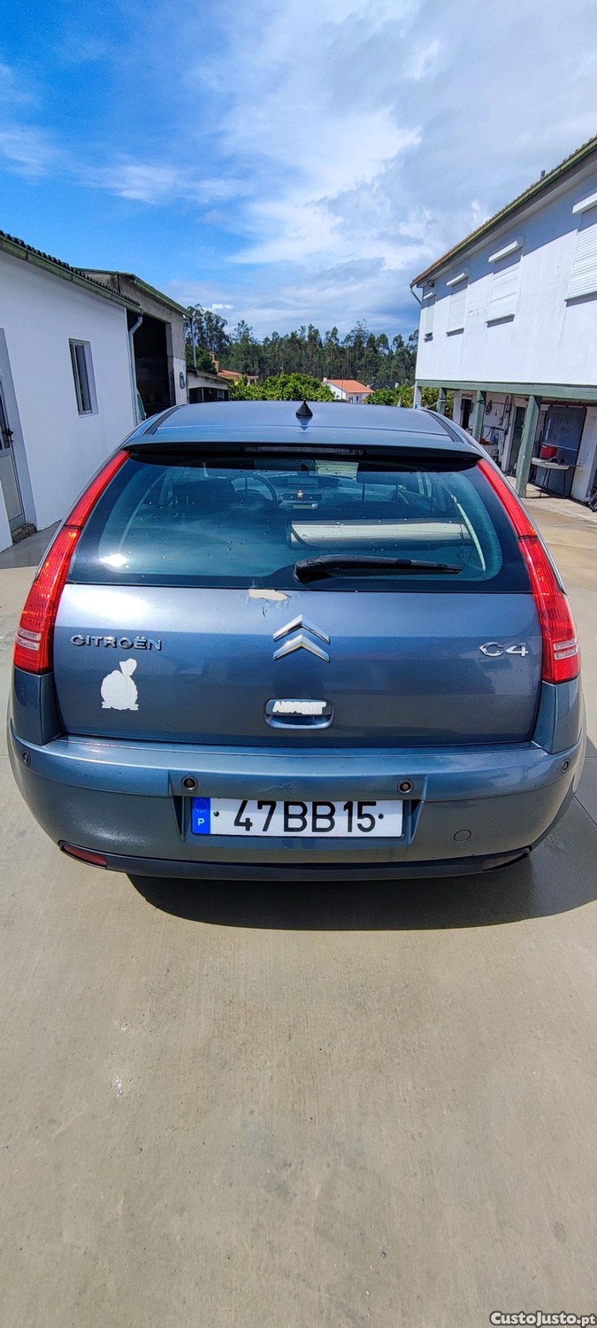 Citroën C4 1.6Hdi — fotografia 6