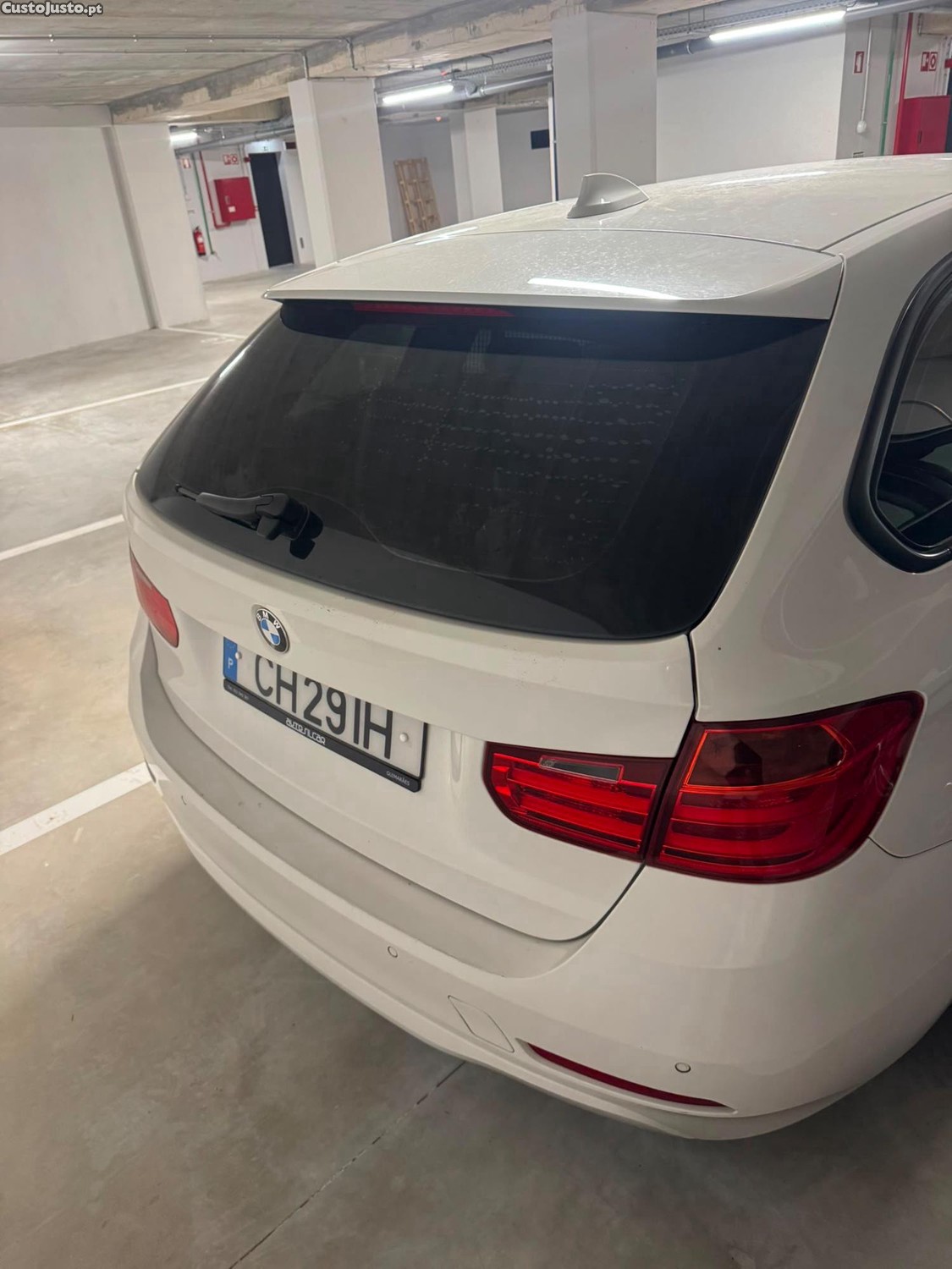 BMW 318 d — fotografia 6