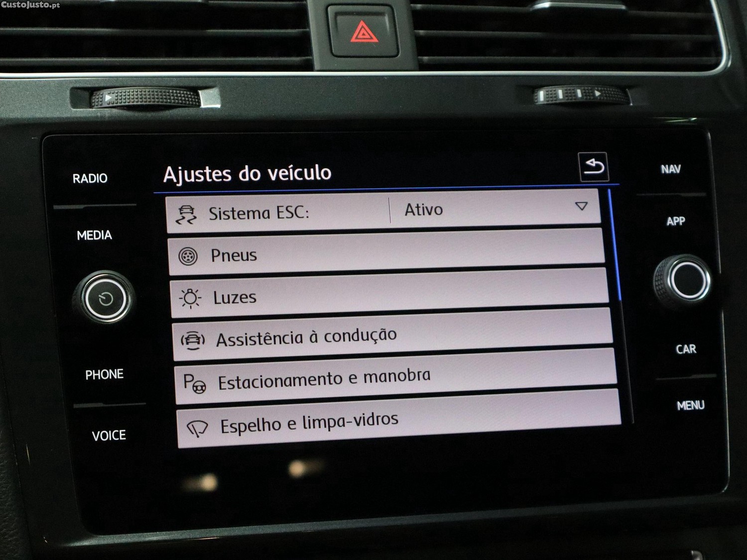 Volkswagen Golf Variant 1.6 TDi Confortline — fotografia 8