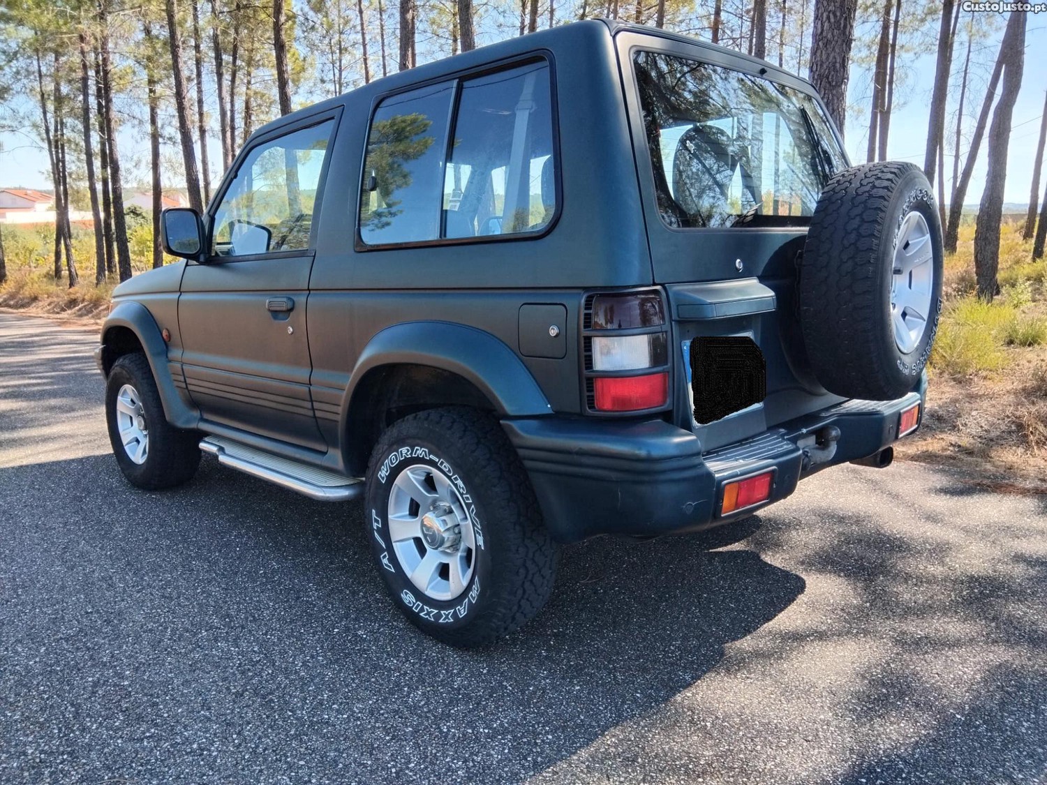 Mitsubishi Pajero 2.5 MK2 Turbo diesel — fotografia 3