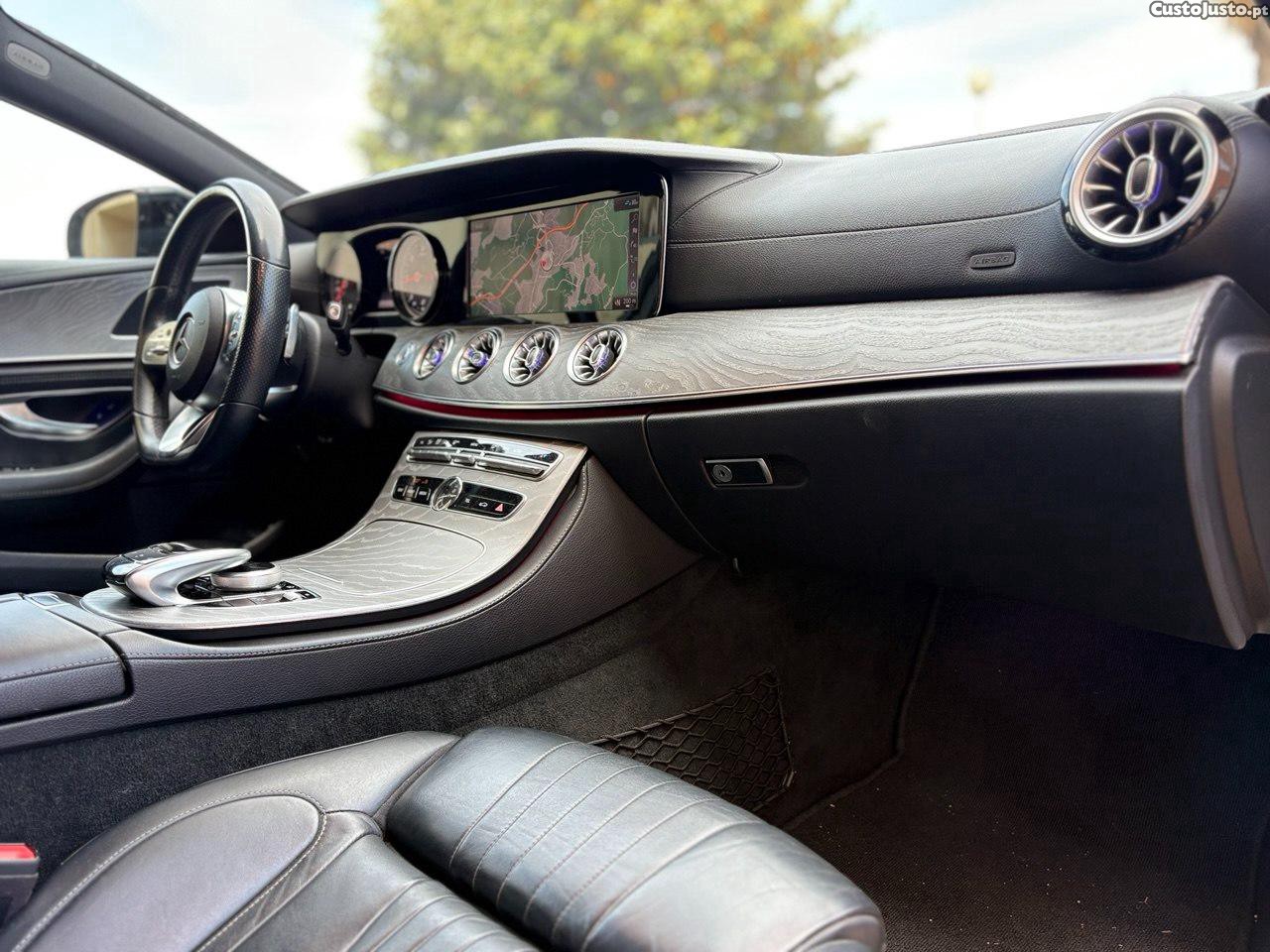 Mercedes-Benz CLS 300 D Pack Amg — fotografia 7