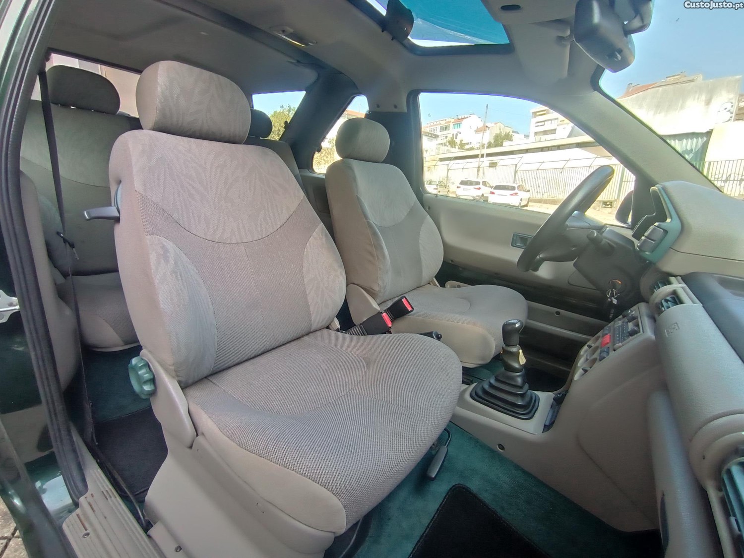 Land Rover Freelander 2.0 DI sport — fotografia 4