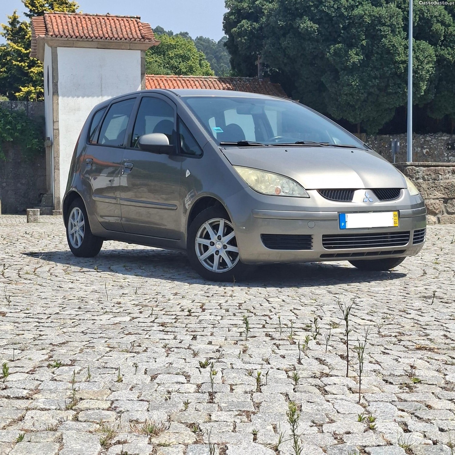 Mitsubishi Colt 1.1 Planet — fotografia 17
