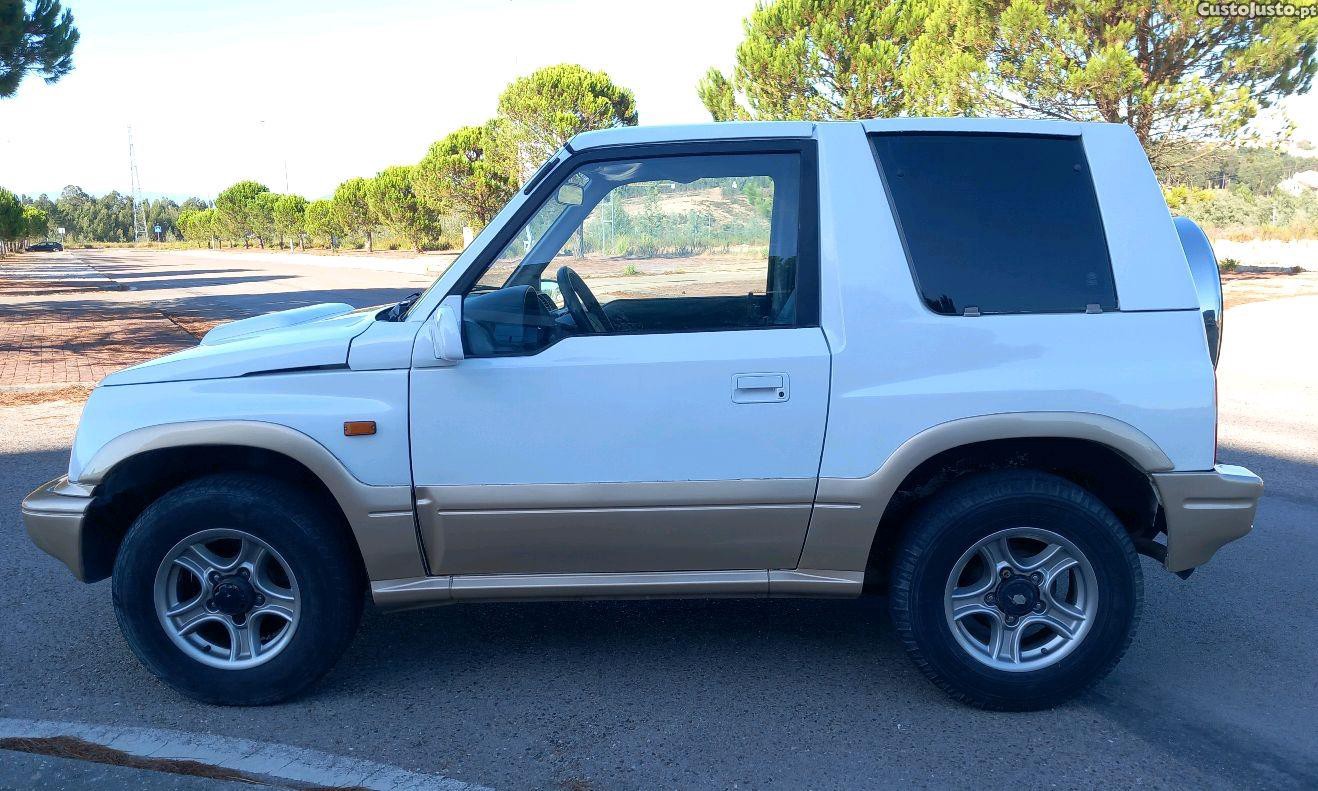 Suzuki Vitara 1.9 TD HardTop — fotografia 7