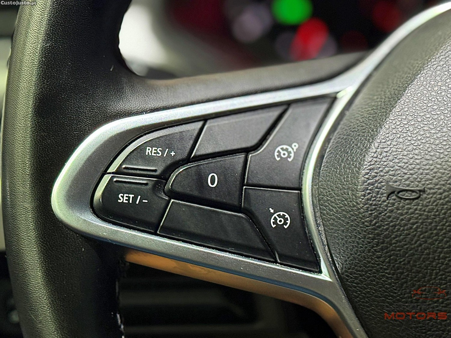 Renault Clio 1.0 TCe Evolution Bi-Fuel — fotografia 4