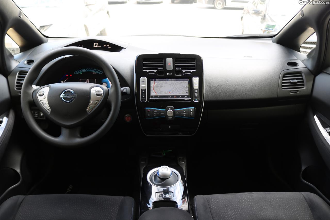 Nissan Leaf Tekna 30 kWh - 17 — photo 5