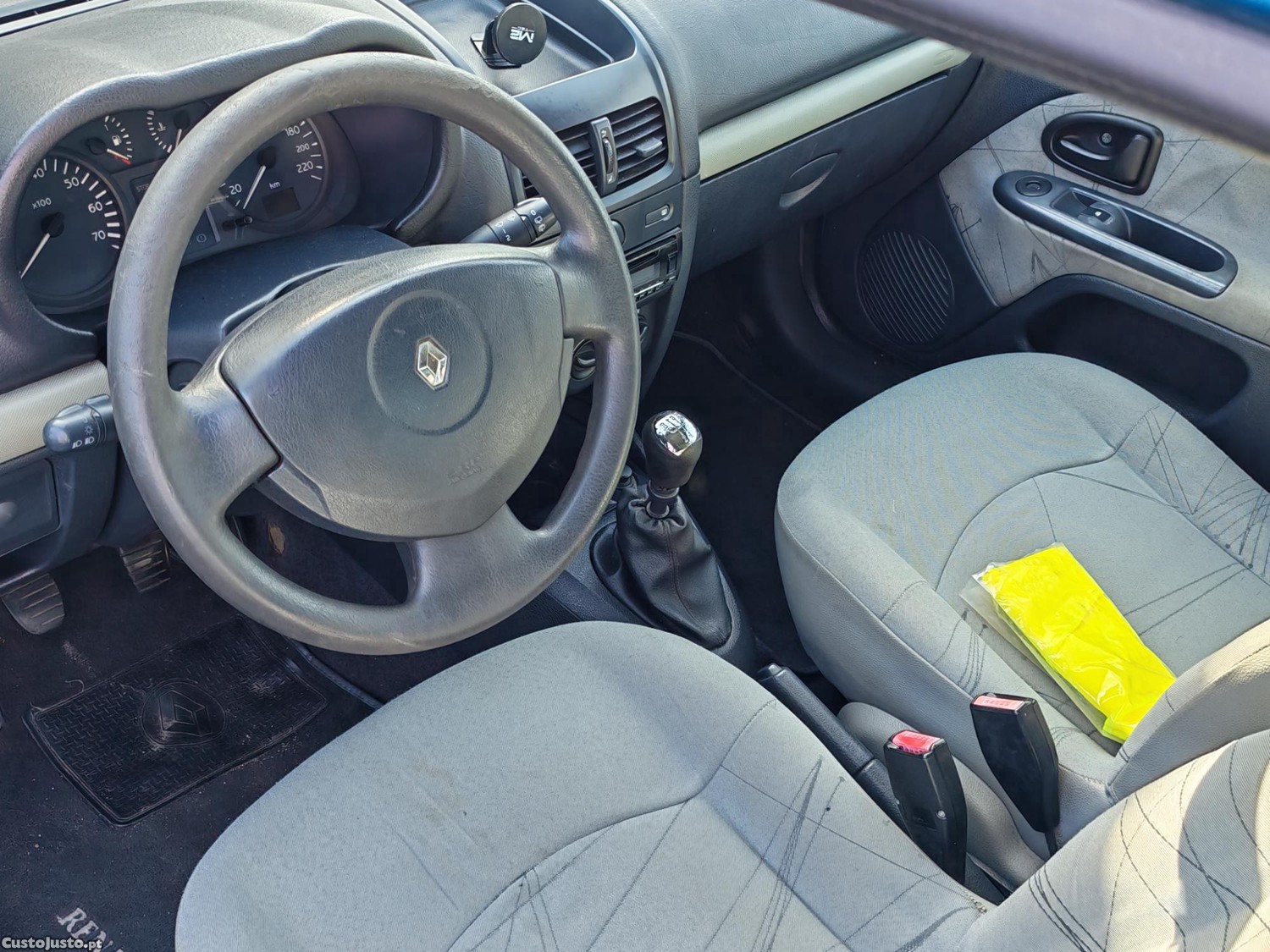 Renault Clio 1.5 — fotografia 6