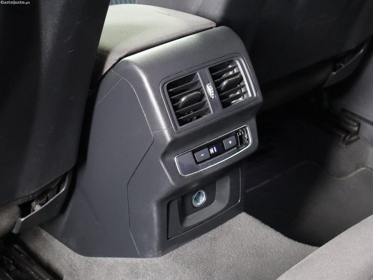 Audi Q5 50 TFSIe quattro S tronic — fotografia 5