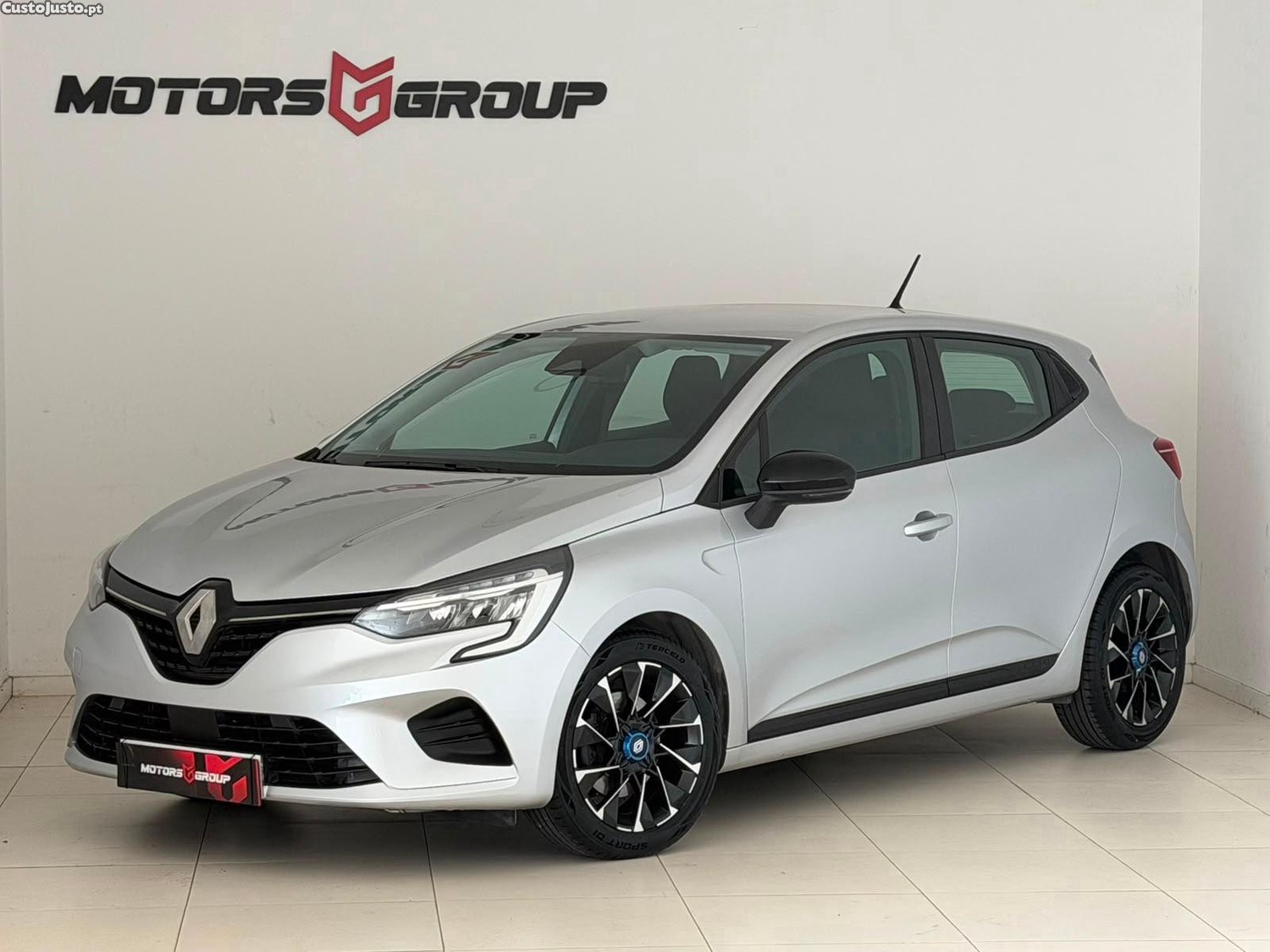 Renault Clio 1.0 TCe Equilibre — fotografia 13