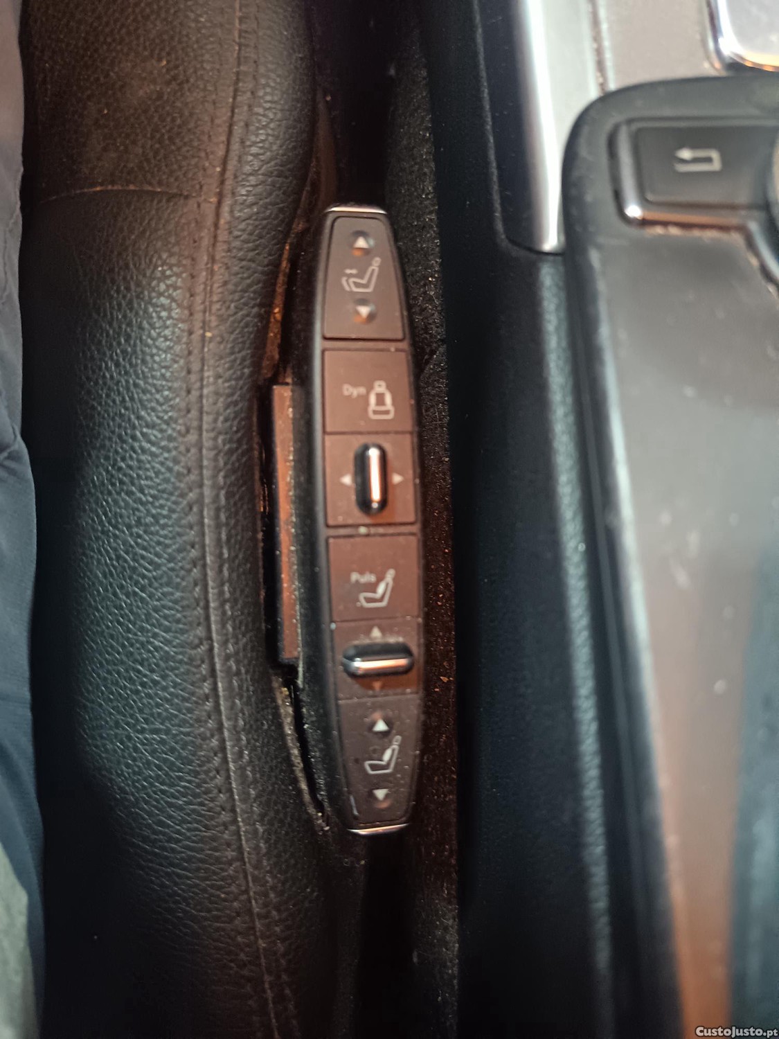 Mercedes-Benz E 200 200 Cdi — fotografia 5
