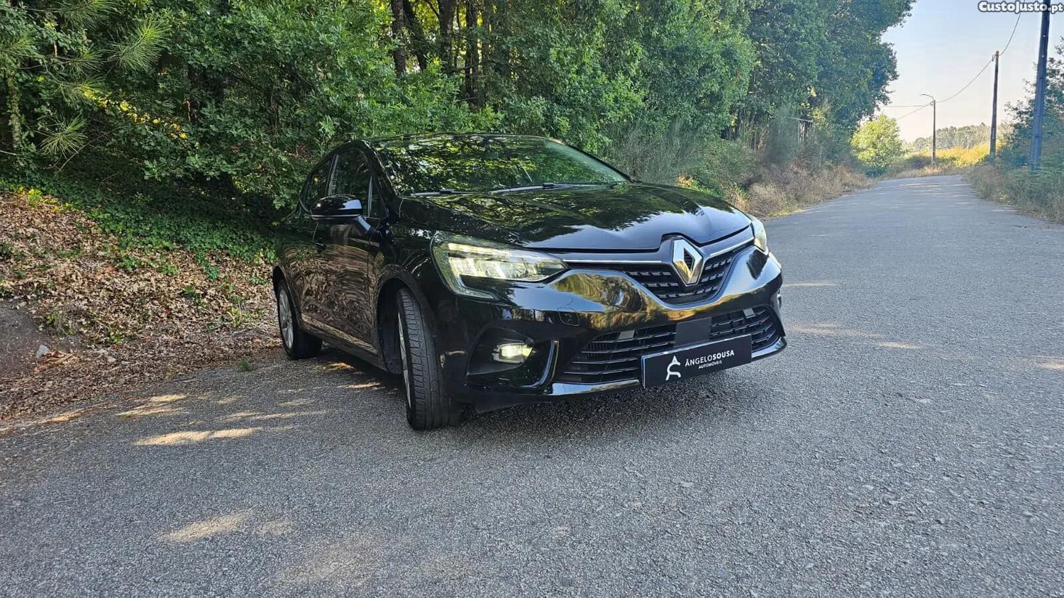 Renault Clio 1.0 TCe Intens — fotografia 13