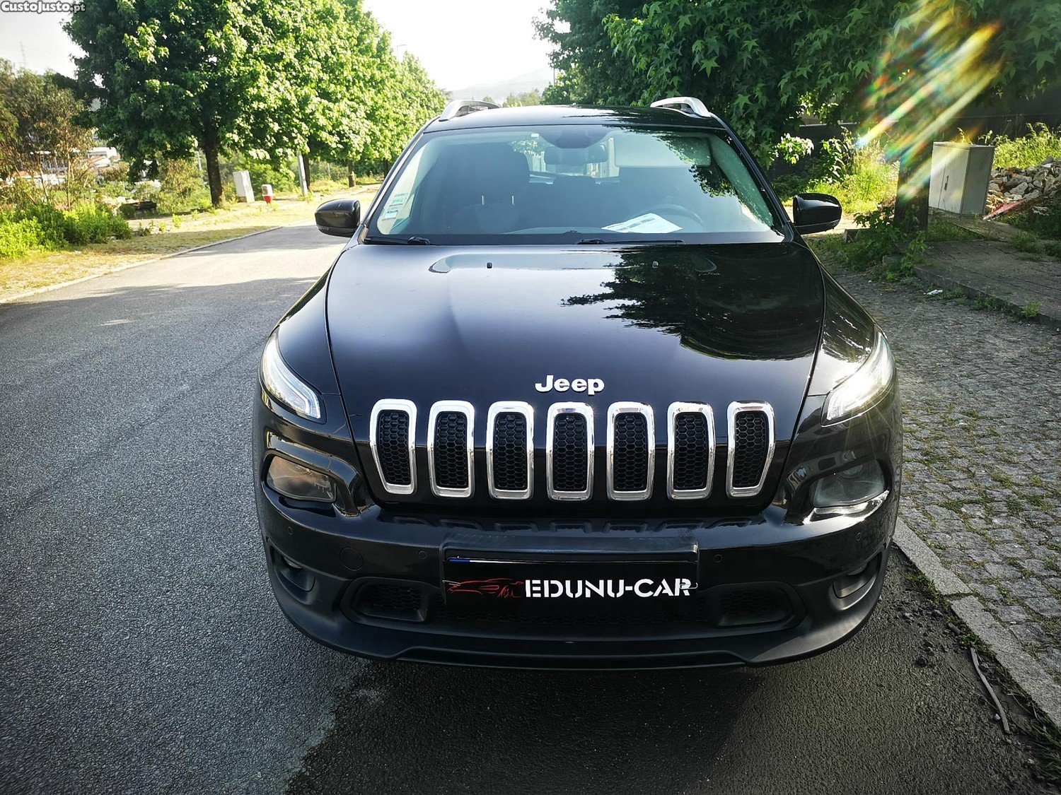 Jeep Cherokee 2.0 MJD LONGITUDE - NACIONAL - C/ GARANTIA - "C/ Gancho de Reboque — fotografia 23