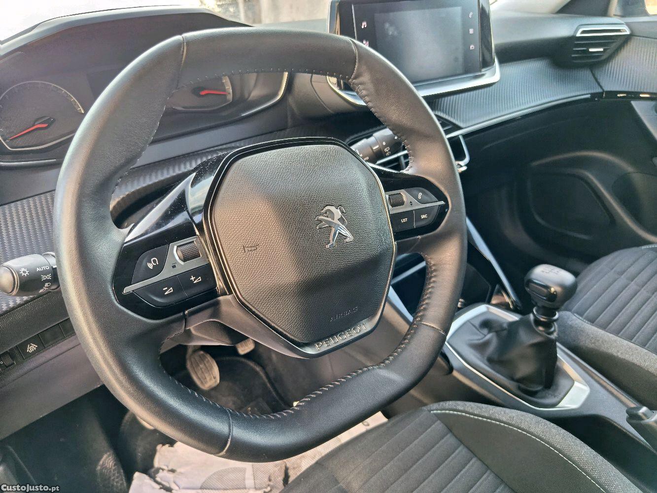 Peugeot 2008 Style 130 CV 36000 km — fotografia 6