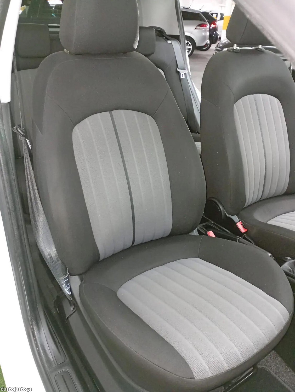 Fiat Punto 1.3 M-Jet Easy S&S — fotografia 2