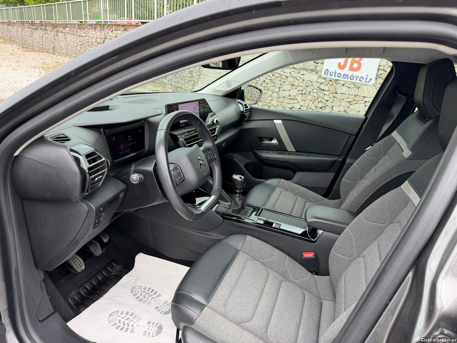 Citroën C4 1.2 PureTech Feel Pack — fotografia 7