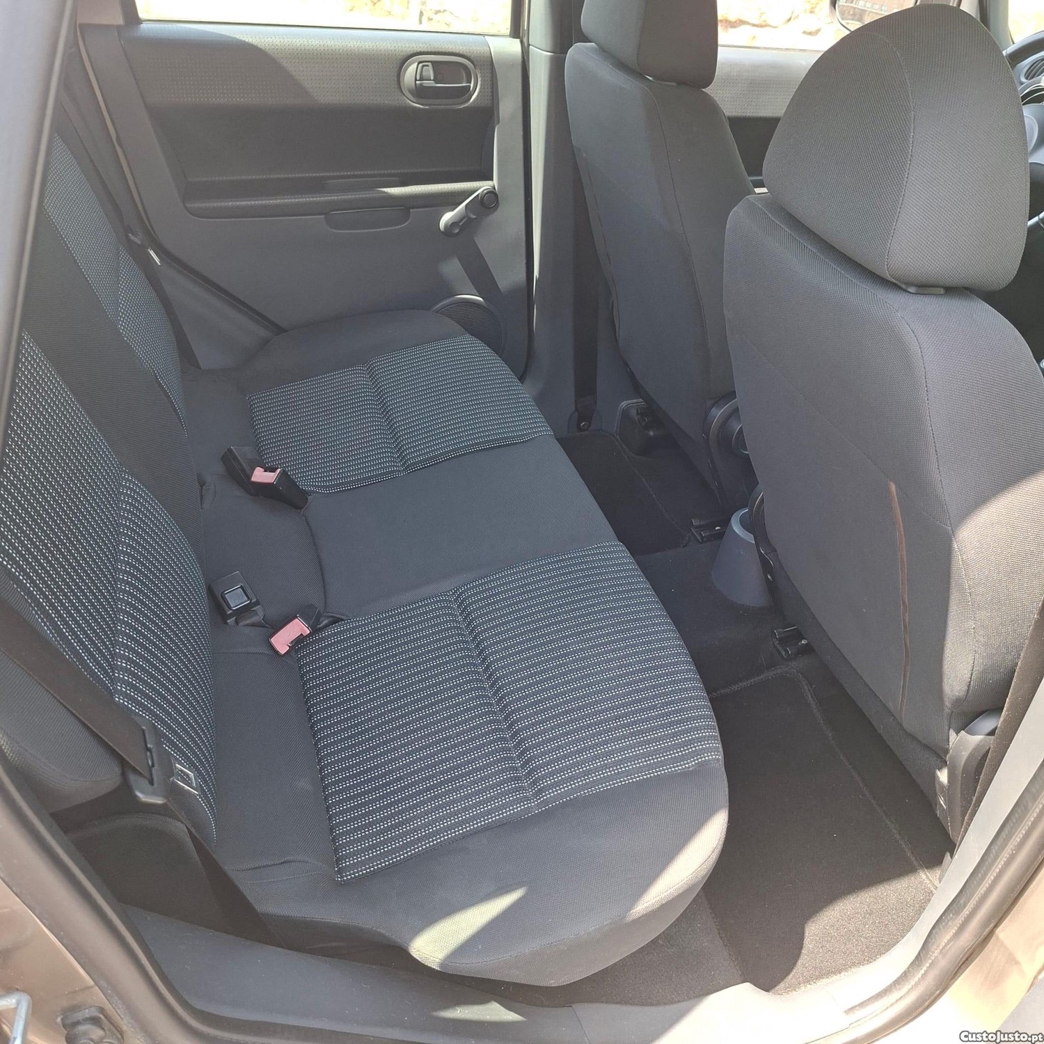 Mitsubishi Colt 1.1 Planet — fotografia 3