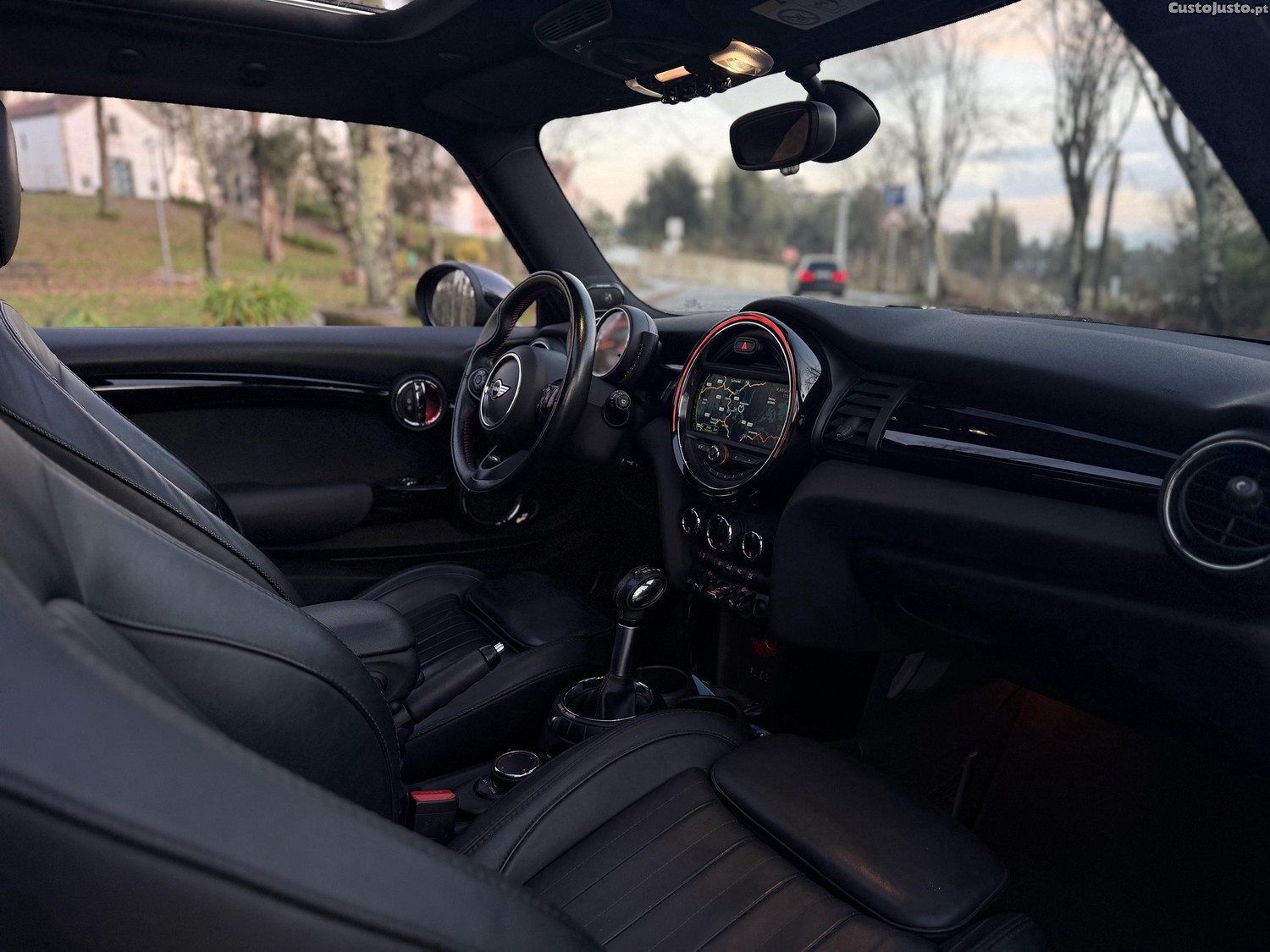 MINI Cooper SD Auto jcw — fotografia 3